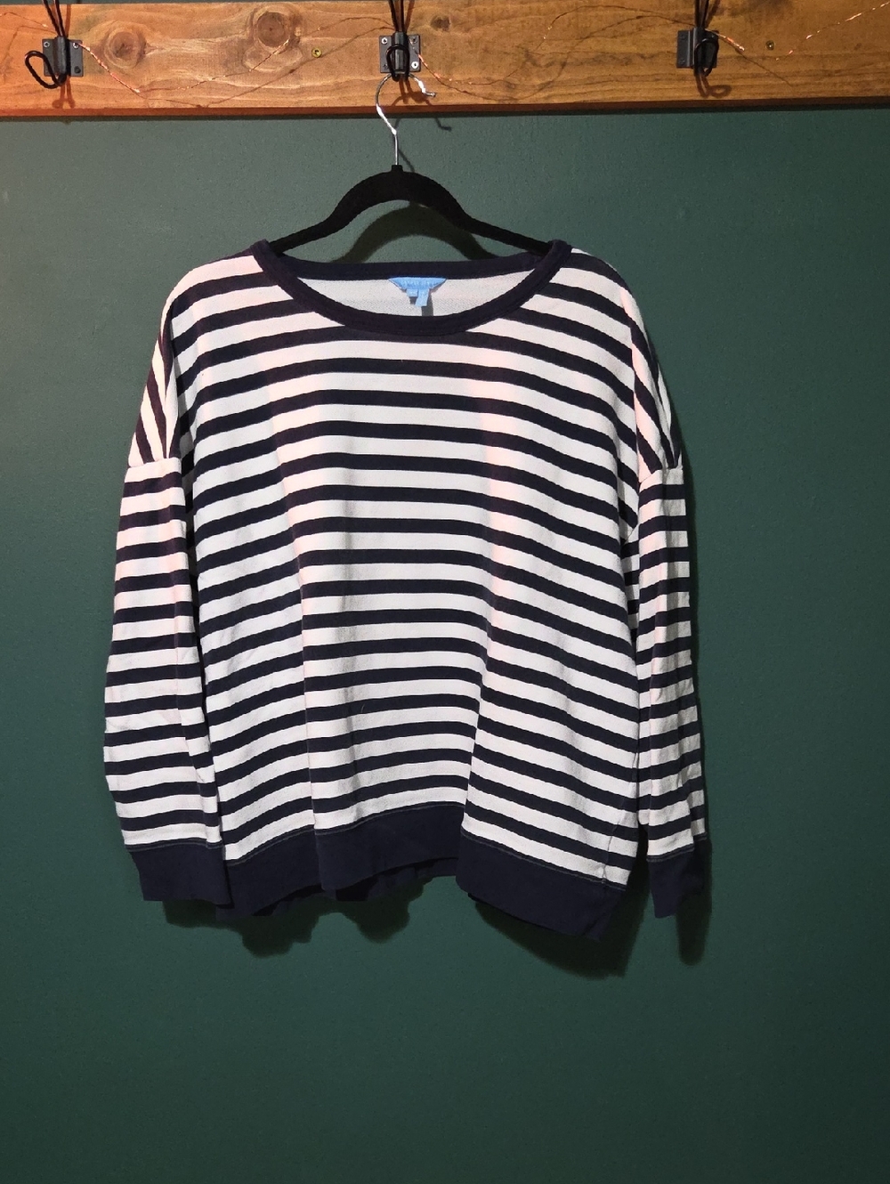 Draper James Navy and White Striped Sweatshirt 3x